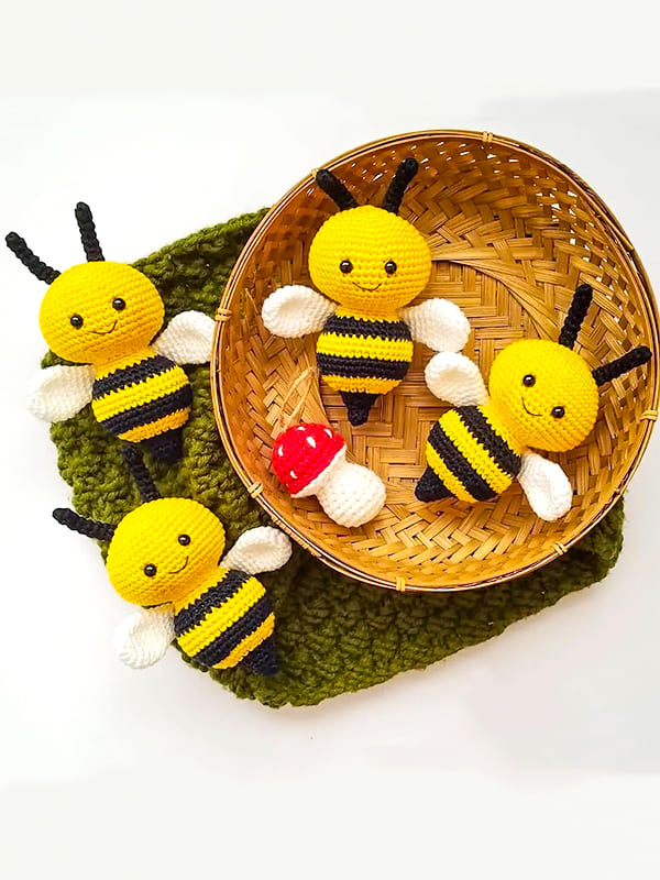 Crochet Bee PDF Amigurumi Free Pattern 1