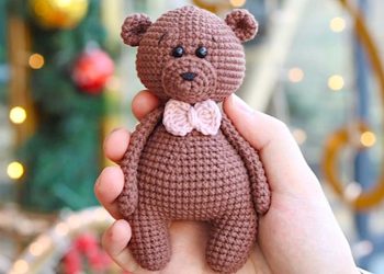 Goldilocks Bear Crochet Amigurumi Free PDF Pattern