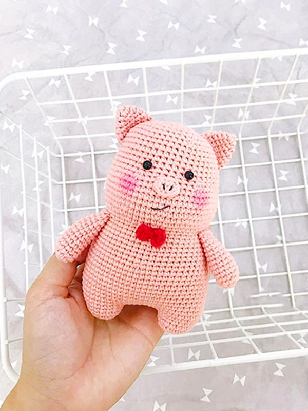 Pequeno Porco Brinquedo Animal PDF Padrao Amigurumi Gratis 01
