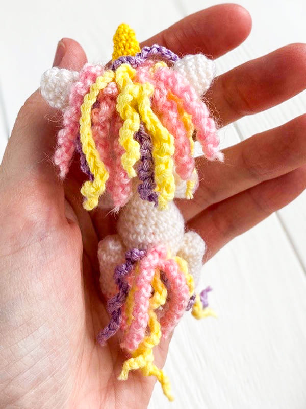PDF Crochet Unicorn Keychain Amigurumi Free Pattern 04