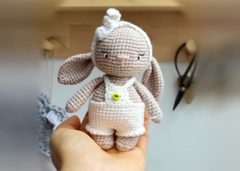 Crochet Easter Bunny PDF Amigurumi Free Pattern