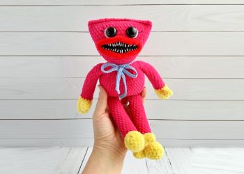 Crochet Plush Kissy Missy PDF Amigurumi Free Pattern