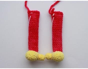 Crochet Plush Kissy Missy PDF Amigurumi Free Pattern Legs 3