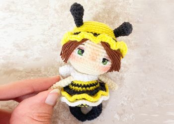 PDF Crochet Bee Dolls Amigurumi Free Pattern