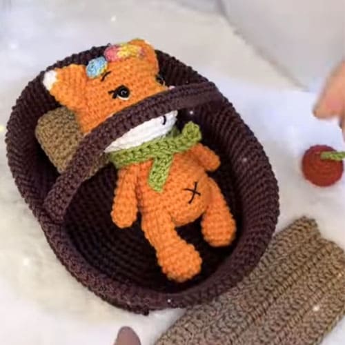 PDF Crochet Fox In The Basket Amigurumi Free Pattern 3