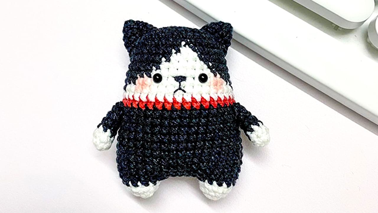 Crochet Little Cat PDF Amigurumi Free Pattern 3