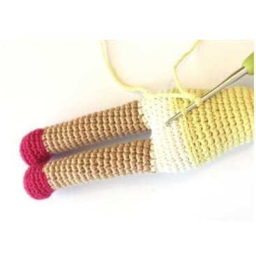 Crochet Doll Chloe PDF Amigurumi Free Pattern Skirt 2