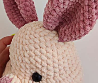 Crochet Piglet Amigurumi Free PDF Pattern Ears 1