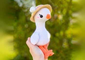 Cute Crochet Goose PDF Amigurumi Free Pattern
