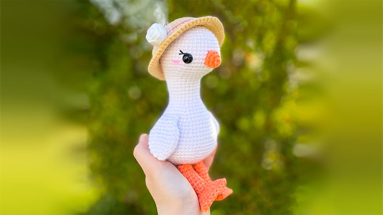 Cute Crochet Goose PDF Amigurumi Free Pattern 4