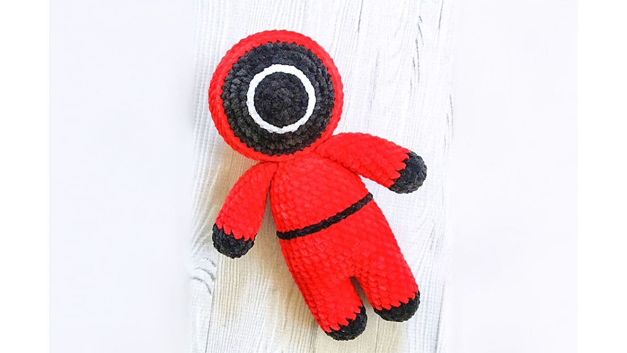 Squid Game Guard Crochet Doll PDF Amigurumi Free Pattern 3