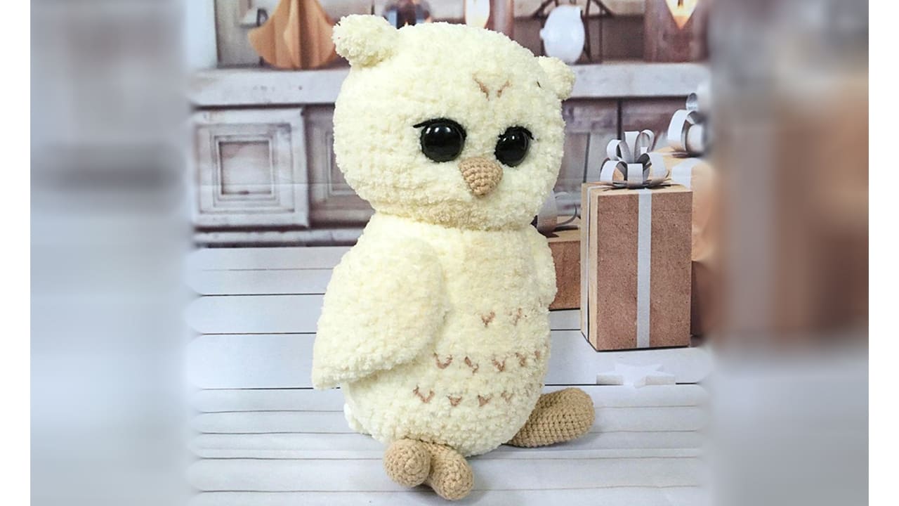 White Plush Crochet Owl PDF Amigurumi Free Pattern 15