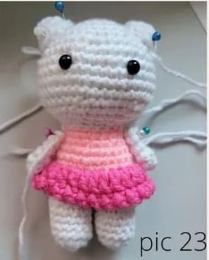 PDF Croche Hello Kitty Receita De Amigurumi Gratis Montagem3
