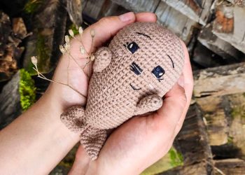 Baby Crochet Seal Amigurumi PDF Free Pattern
