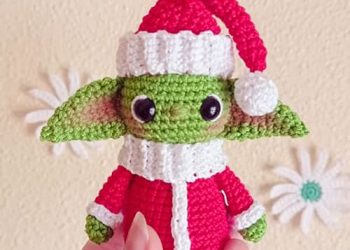 Crochet Baby Yoda Christmas PDF Free Amigurumi Patterns